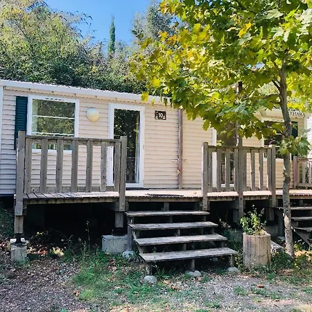 Camping Entre Mer & Foret Campsite